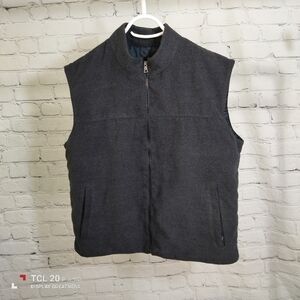 DANIER Men's gray thinsulate vest sz L